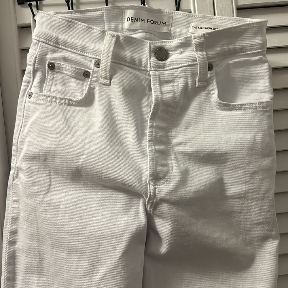 Denim Forum White Straight Leg High-Waisted Jeans - Picture 7 of 10